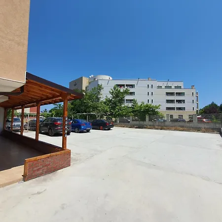 Apartment Pathway To The Sea *